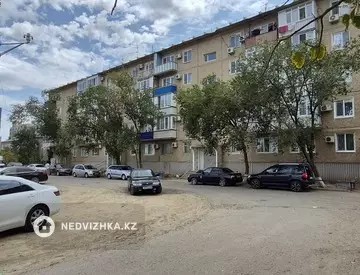 3-комнатная квартира, этаж 1 из 5, 71 м²