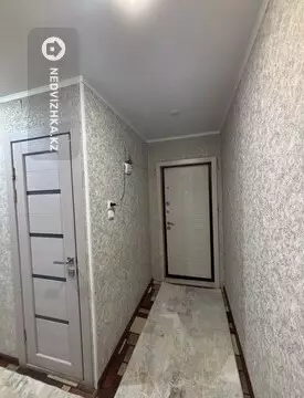 3-комнатная квартира, этаж 3 из 5, 51 м²