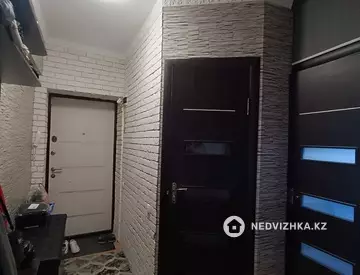 2-комнатная квартира, этаж 4 из 4, 50 м²