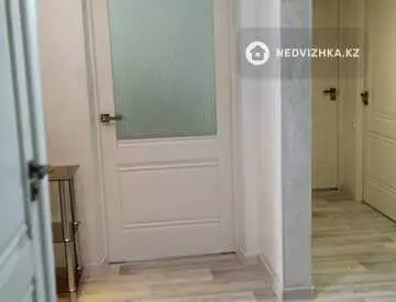 3-комнатная квартира, этаж 3 из 5, 68 м²