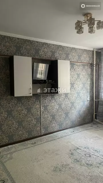 1-комнатная квартира, этаж 3 из 5, 37 м²