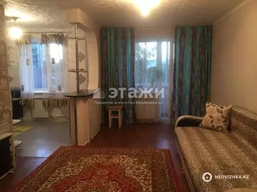 2-комнатная квартира, этаж 4 из 4, 40 м²