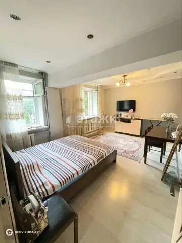 1-комнатная квартира, этаж 2 из 5, 40 м²