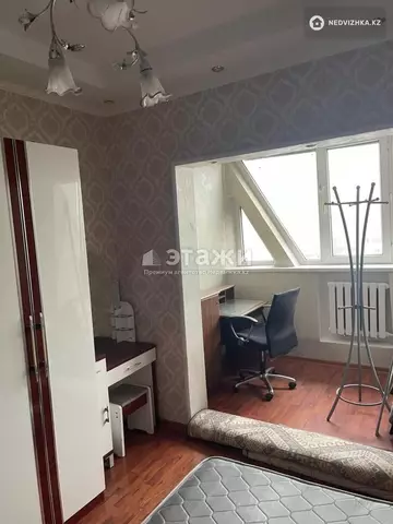 2-комнатная квартира, этаж 9 из 9, 60 м²