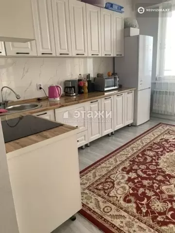 2-комнатная квартира, этаж 11 из 12, 70 м²