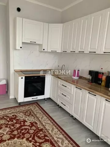 2-комнатная квартира, этаж 11 из 12, 70 м²
