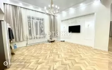 3-комнатная квартира, этаж 2 из 3, 85 м²