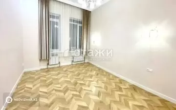 3-комнатная квартира, этаж 2 из 3, 85 м²