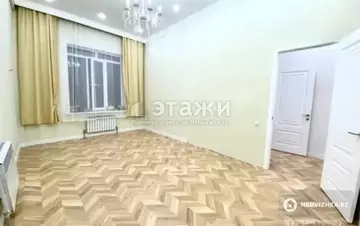 3-комнатная квартира, этаж 2 из 3, 85 м²