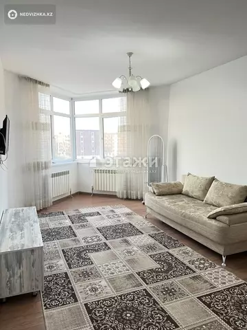 1-комнатная квартира, этаж 4 из 9, 40 м²