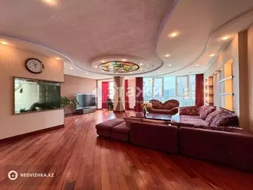 7-комнатная квартира, этаж 20 из 20, 514 м², на длительный срок