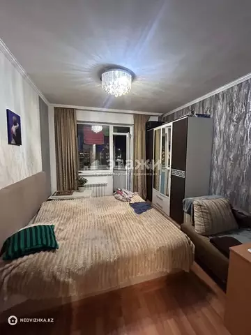 3-комнатная квартира, этаж 7 из 13, 65 м²