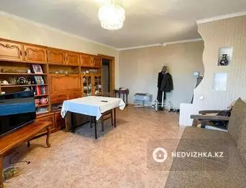 3-комнатная квартира, этаж 3 из 9, 70 м²