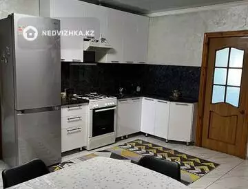 4-комнатный дом, 6 соток, 90 м²