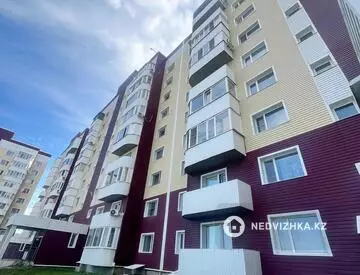 2-комнатная квартира, этаж 6 из 9, 64 м²