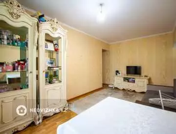 2-комнатная квартира, этаж 3 из 4, 45 м²