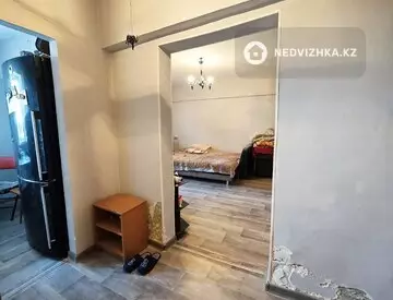 1-комнатная квартира, этаж 3 из 3, 34 м²