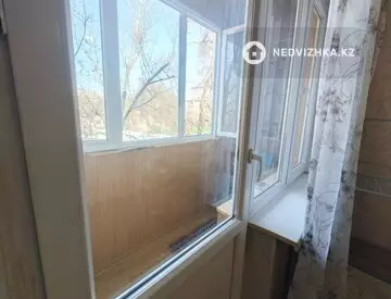 2-комнатная квартира, этаж 3 из 5, 45 м²