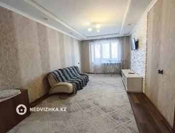 2-комнатная квартира, этаж 3 из 5, 45 м²