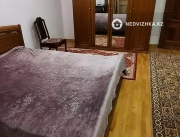 3-комнатная квартира, этаж 9 из 9, 70 м²
