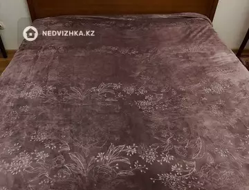 3-комнатная квартира, этаж 9 из 9, 70 м²