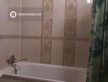 2-комнатная квартира, этаж 3 из 13, 60 м²