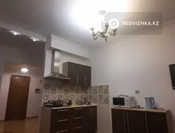 2-комнатная квартира, этаж 3 из 13, 60 м²