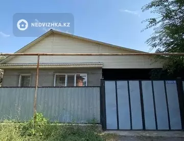 5-комнатный дом, 11 соток, 93 м²