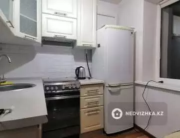 1-комнатная квартира, этаж 4 из 4, 30 м²