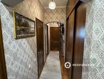 3-комнатная квартира, этаж 2 из 9, 76 м²