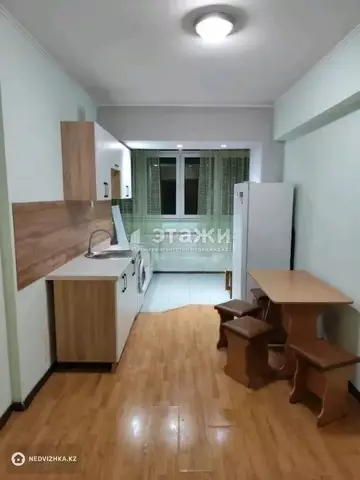 2-комнатная квартира, этаж 4 из 5, 54 м²