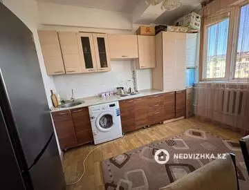 1-комнатная квартира, этаж 4 из 5, 43 м²
