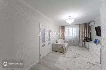 2-комнатная квартира, этаж 13 из 13, 66 м²
