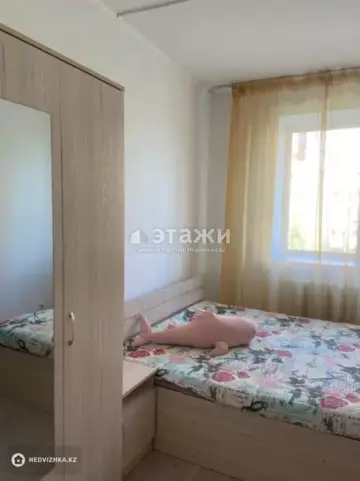 2-комнатная квартира, этаж 3 из 9, 50 м²