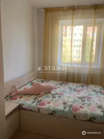 2-комнатная квартира, этаж 3 из 9, 50 м²