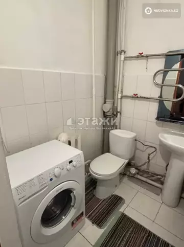2-комнатная квартира, этаж 3 из 9, 50 м²