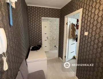 2-комнатная квартира, этаж 3 из 5, 48 м²
