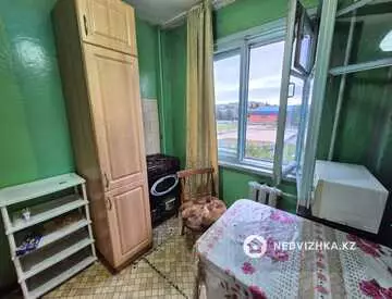 1-комнатная квартира, этаж 4 из 5, 41 м²