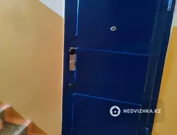 3-комнатная квартира, этаж 4 из 6, 58 м²