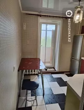 58.4 м², 3-комнатная квартира, этаж 4 из 6, 58 м², изображение - 9