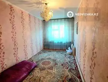2-комнатная квартира, этаж 4 из 5, 47 м²