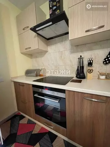 2-комнатная квартира, этаж 13 из 25, 71 м²