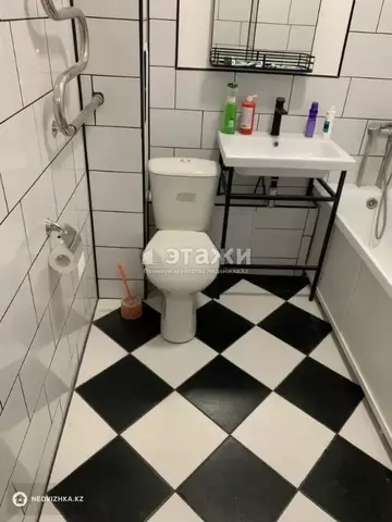 1-комнатная квартира, этаж 9 из 9, 40 м²