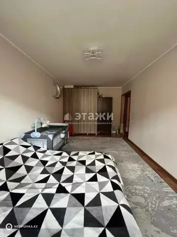 1-комнатная квартира, этаж 1 из 4, 33 м²