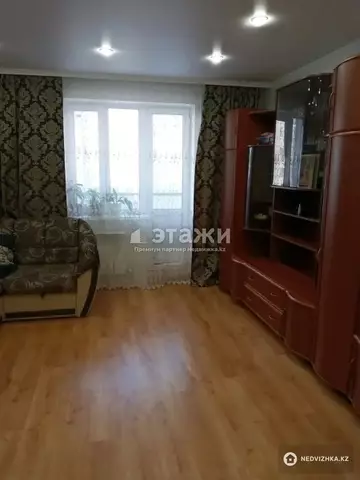 2-комнатная квартира, этаж 4 из 9, 57 м²