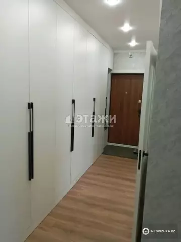 2-комнатная квартира, этаж 4 из 9, 57 м²