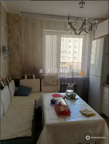 2-комнатная квартира, этаж 3 из 9, 67 м²