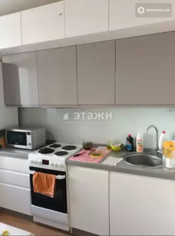 2-комнатная квартира, этаж 3 из 9, 67 м²