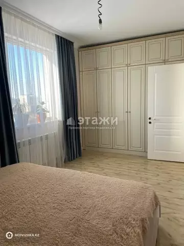 3-комнатная квартира, этаж 8 из 10, 73 м²