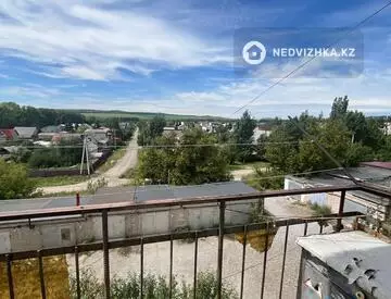 1-комнатная квартира, этаж 4 из 5, 35 м²